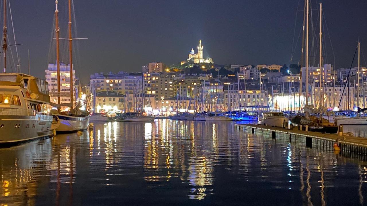 Escale Marseillaise, Grand T2 Calme, Pres Du Vieux Port Pour 2 A 4 Personnes, Nettoyage Rigoureux Apartamento Marselha Exterior foto