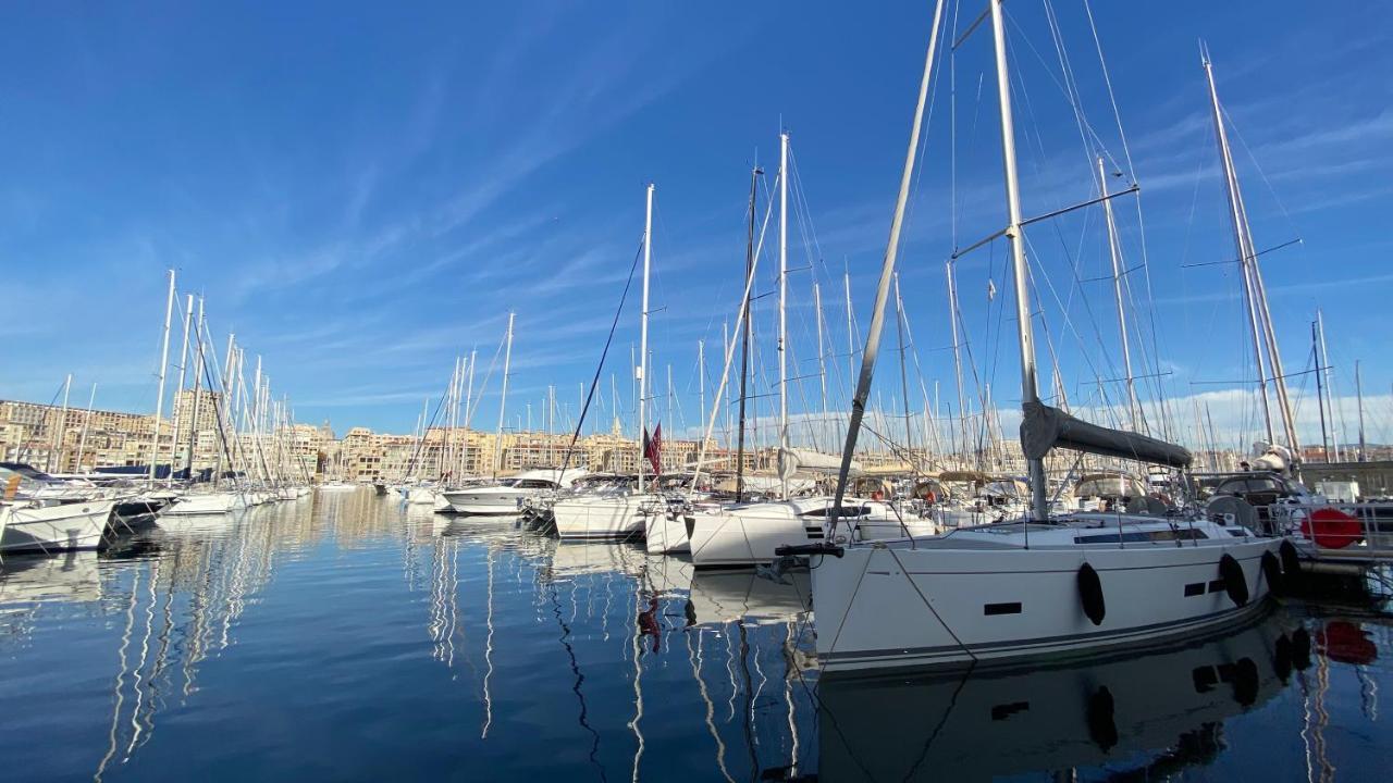Escale Marseillaise, Grand T2 Calme, Pres Du Vieux Port Pour 2 A 4 Personnes, Nettoyage Rigoureux Apartamento Marselha Exterior foto