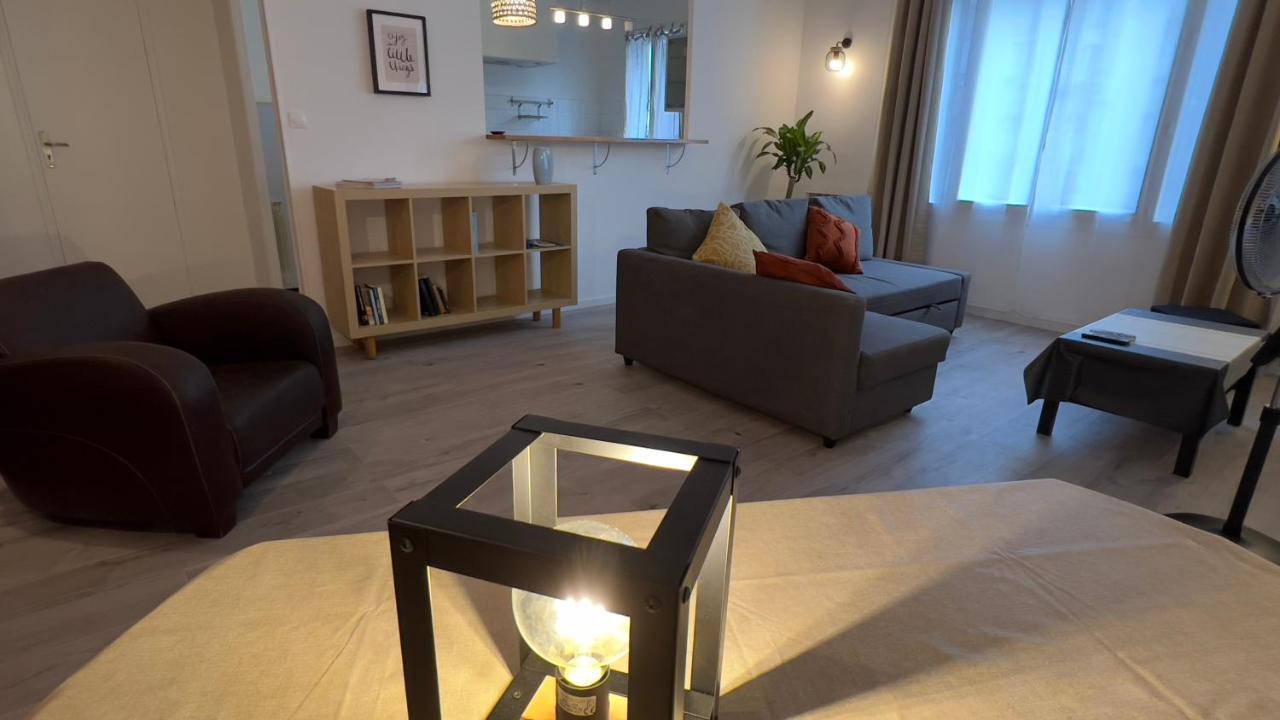 Escale Marseillaise, Grand T2 Calme, Pres Du Vieux Port Pour 2 A 4 Personnes, Nettoyage Rigoureux Apartamento Marselha Exterior foto