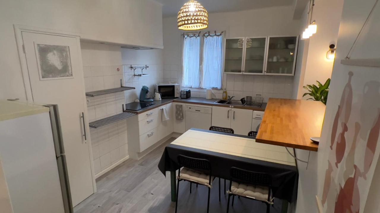 Escale Marseillaise, Grand T2 Calme, Pres Du Vieux Port Pour 2 A 4 Personnes, Nettoyage Rigoureux Apartamento Marselha Exterior foto